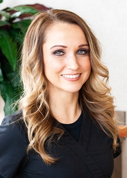 Hygienist, Lindsay