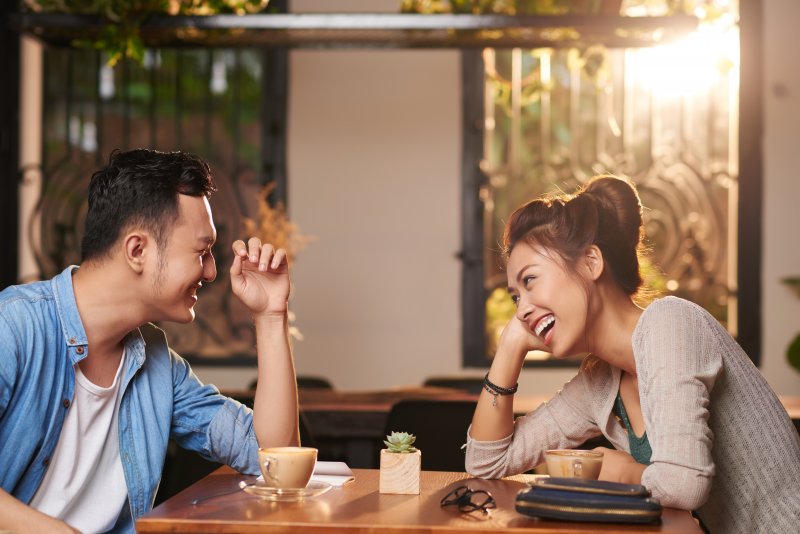 Couple eating healthy to prevent dental emergencies on Valentine’s Day